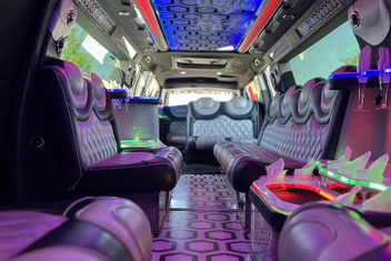 Aurora Limousine Rental