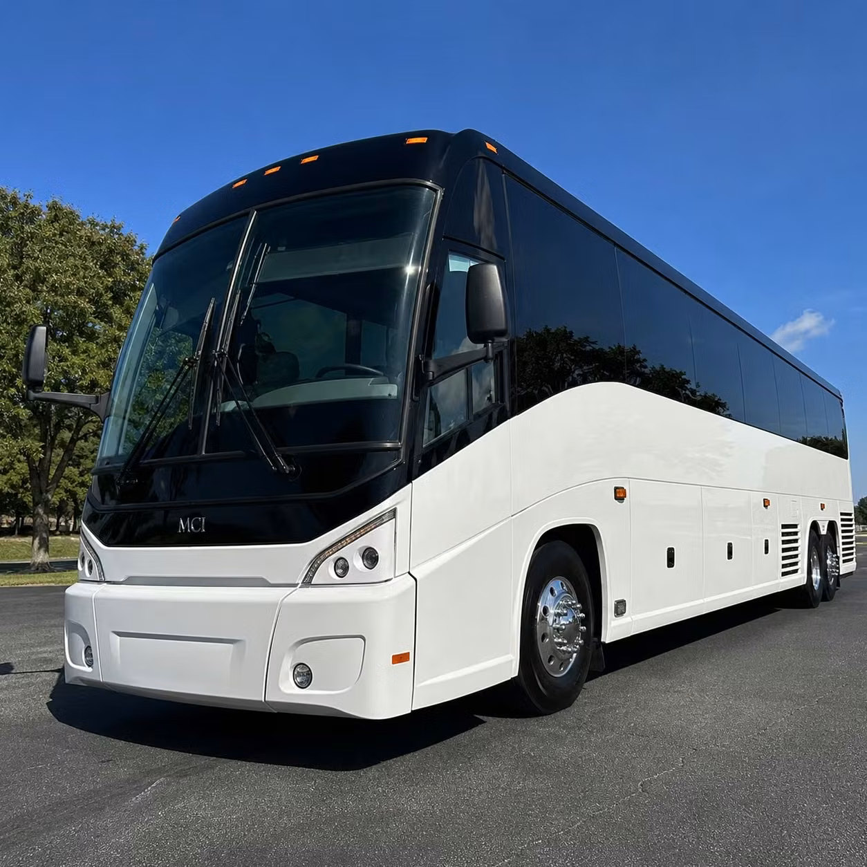 airport shuttle buses for aurora mission trip groups flying out of den