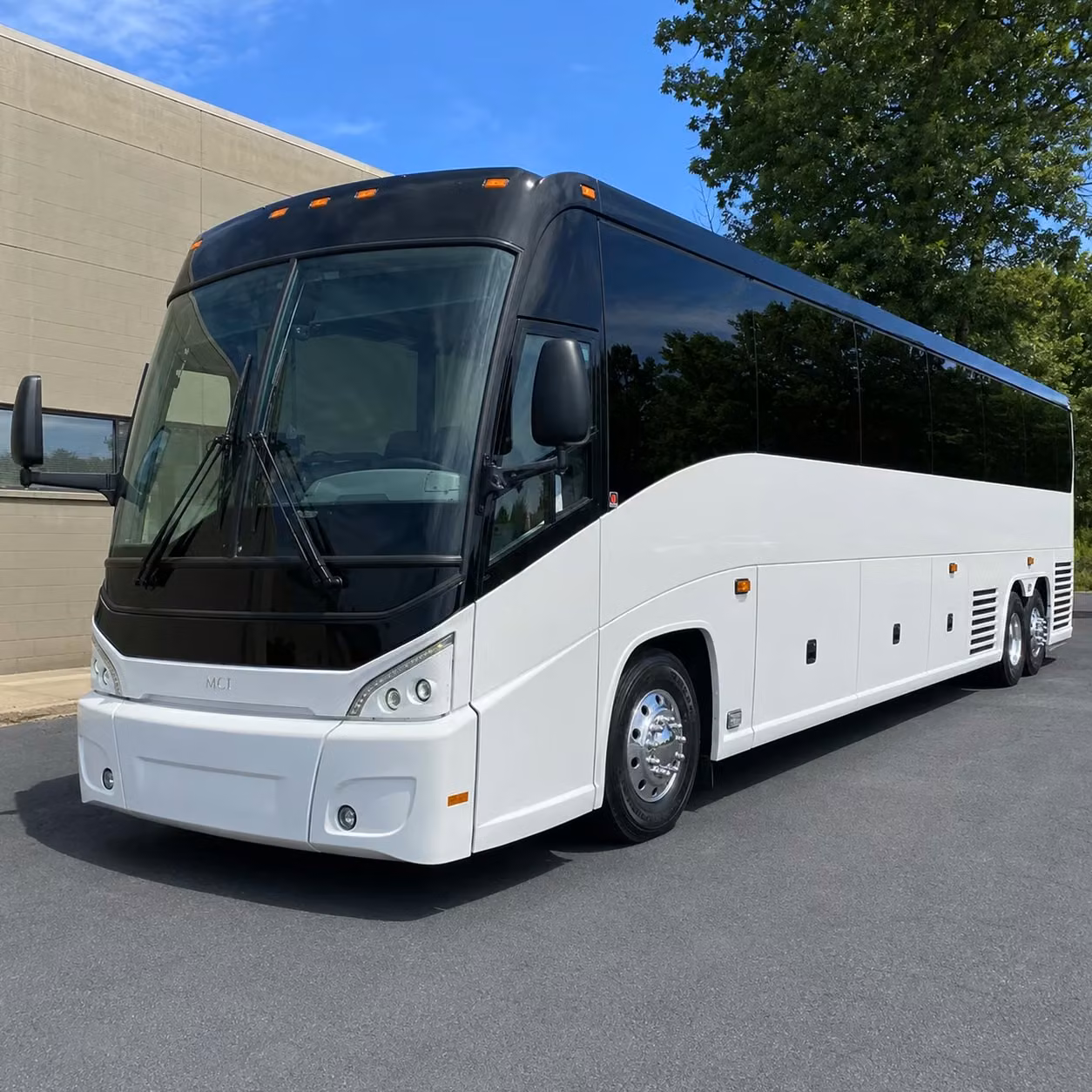 corporate groups in aurora s tech and medical corridors book long distance buses for off sites and conferences