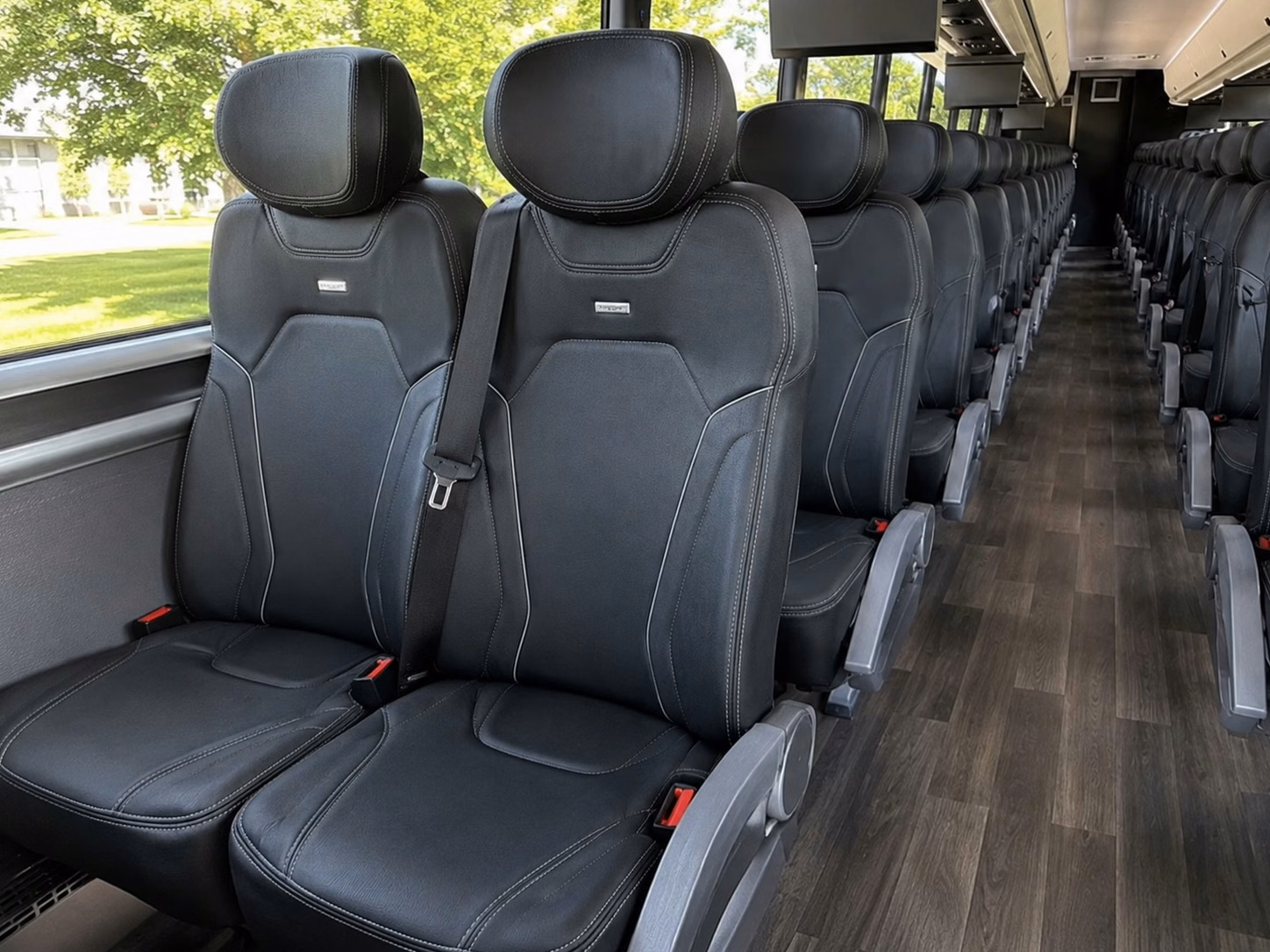 shuttle guests between aurora hotels and your wedding venue without the headache